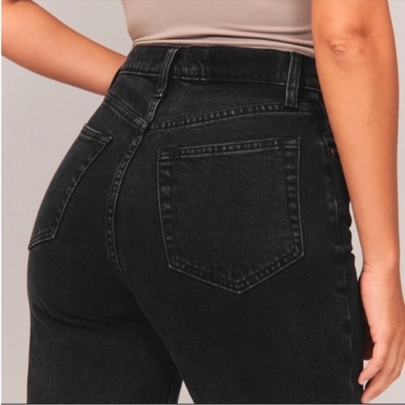 Abercrombie & Fitch The 90's Straight Ultra High Rise Black Jean Curve Love 4L - Picture 2 of 9